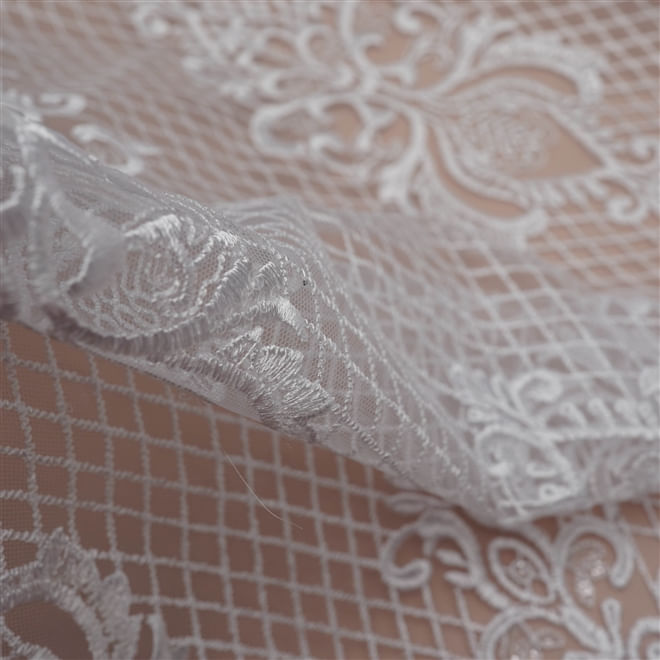 Tecido renda tule bordado paetê arabesco branco