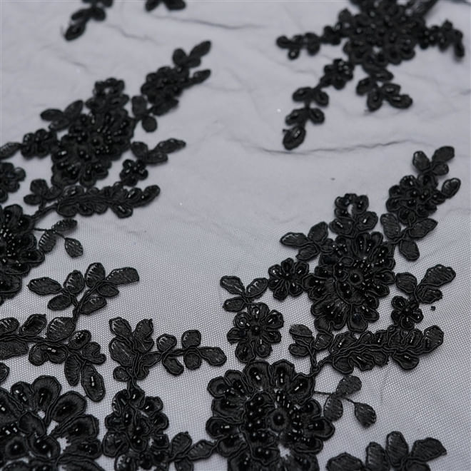 Tecido renda tule bordado pedraria cordonê preto