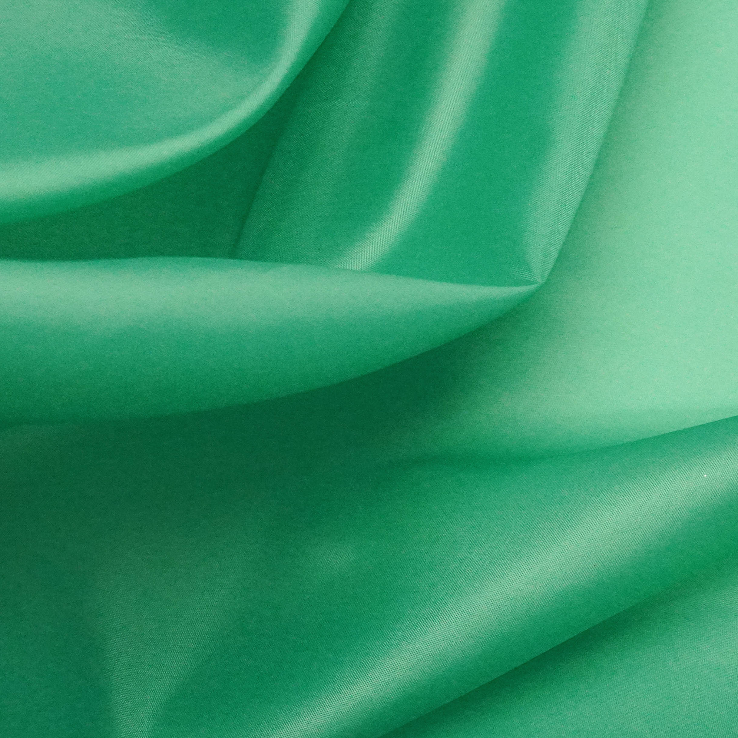 Tecido bemberg verde