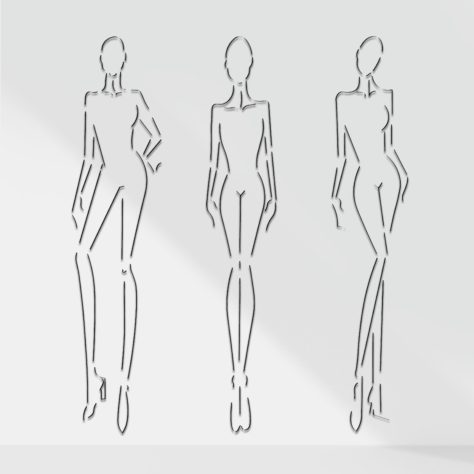 Reguas-croqui-desenho-de-moda-Kit-com-3-unidades-corpo-feminino-articulado-by-Valmir-Pazeto