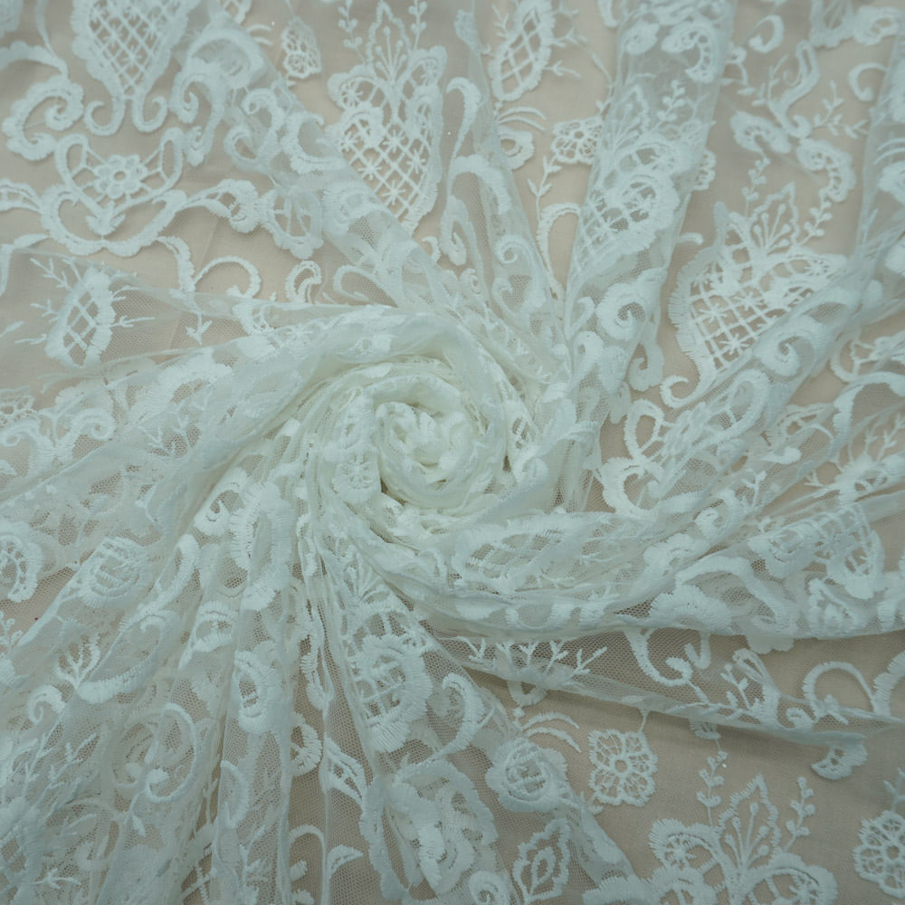 Tecido renda tule bordado arabesco off white