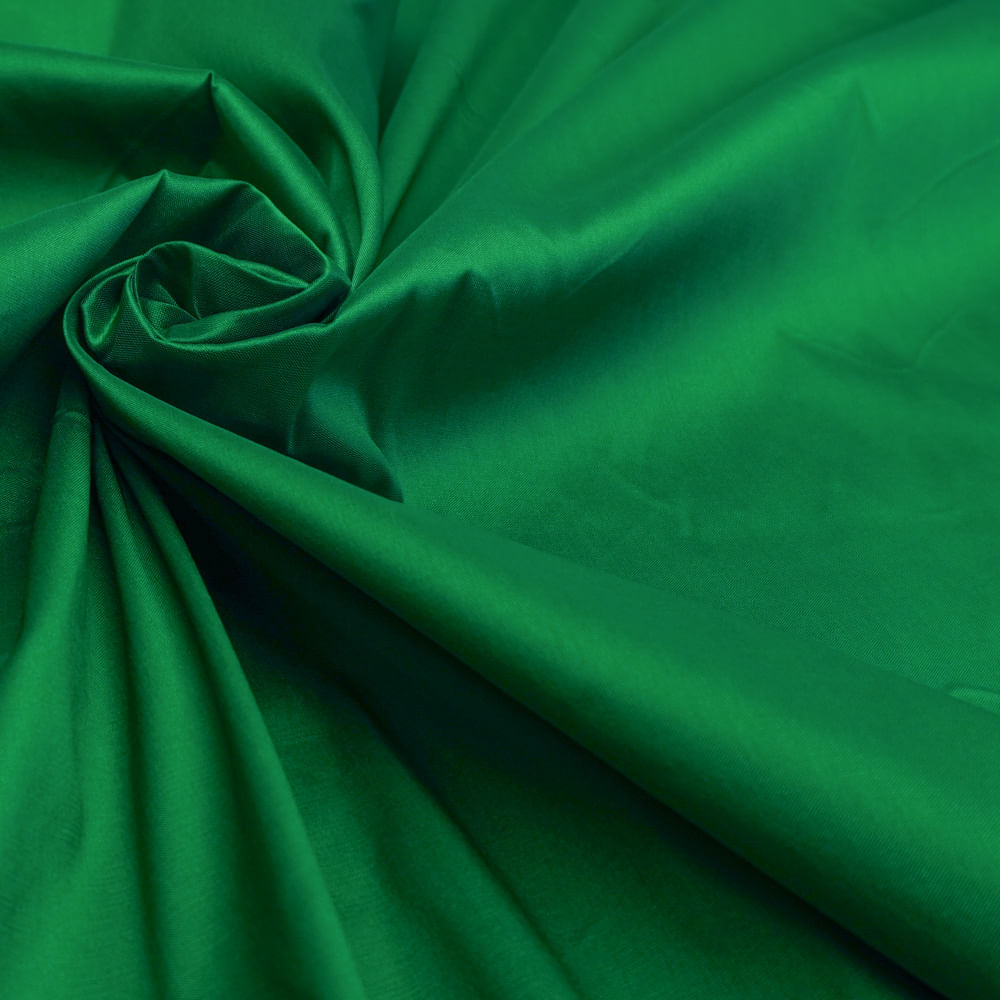 Tecido tafetá indiano verde bandeira