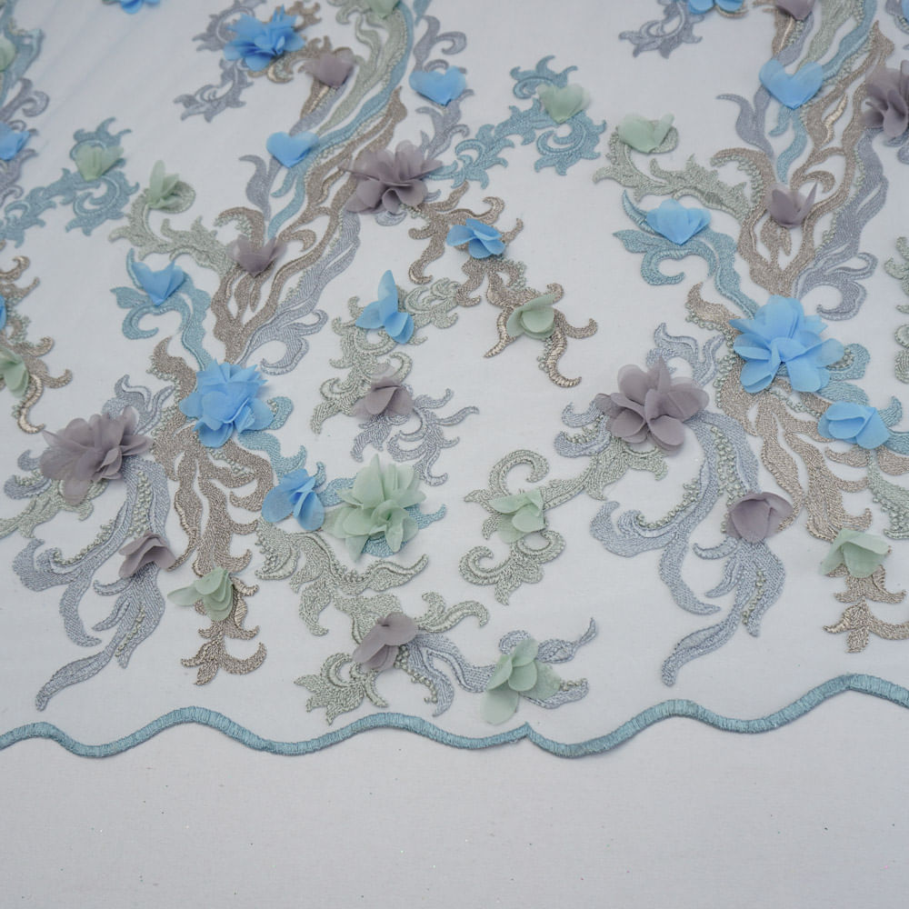 Tecido renda tule bordado flores 3D barrado verde/azul
