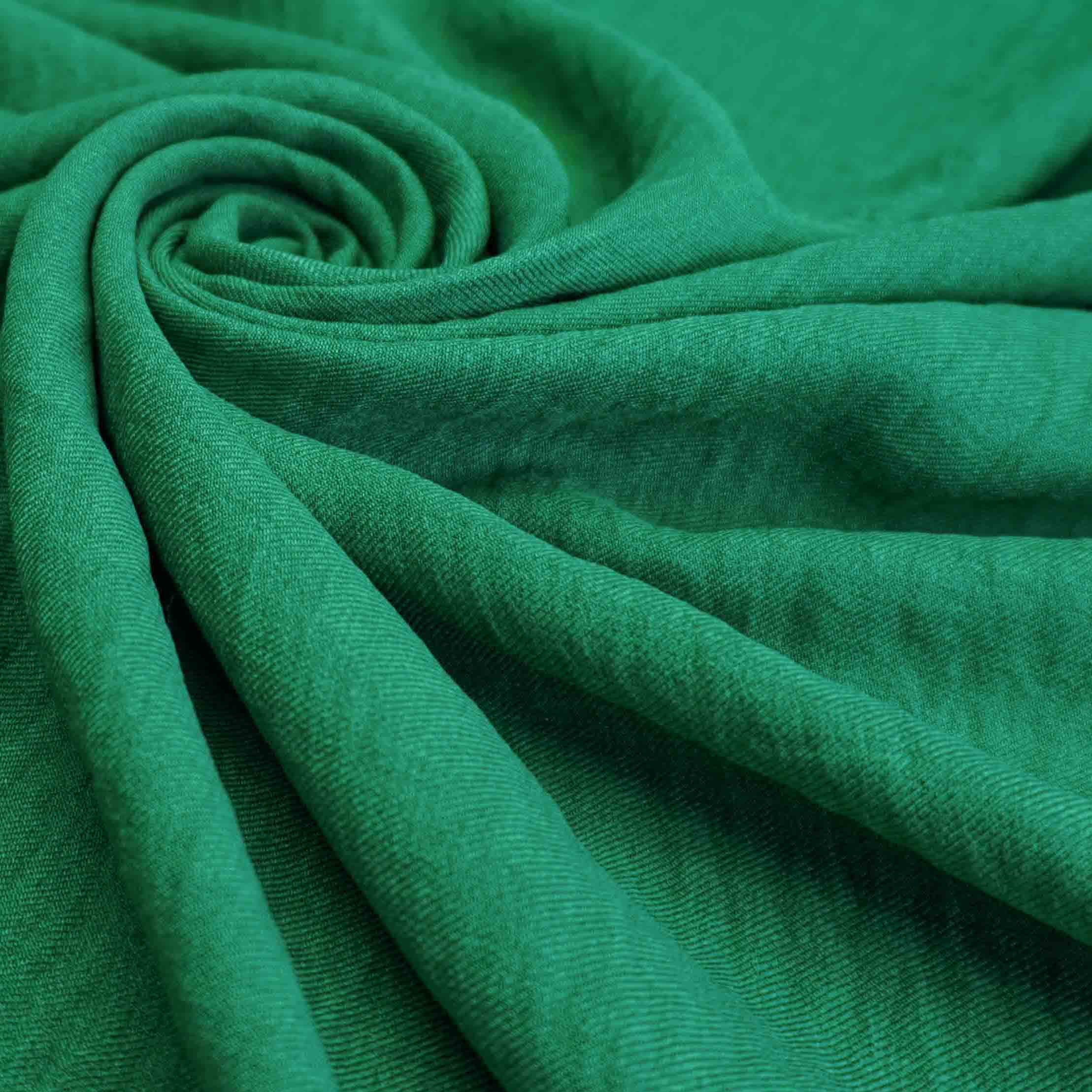 Tecido alfaiataria com textura de linho verde bandeira