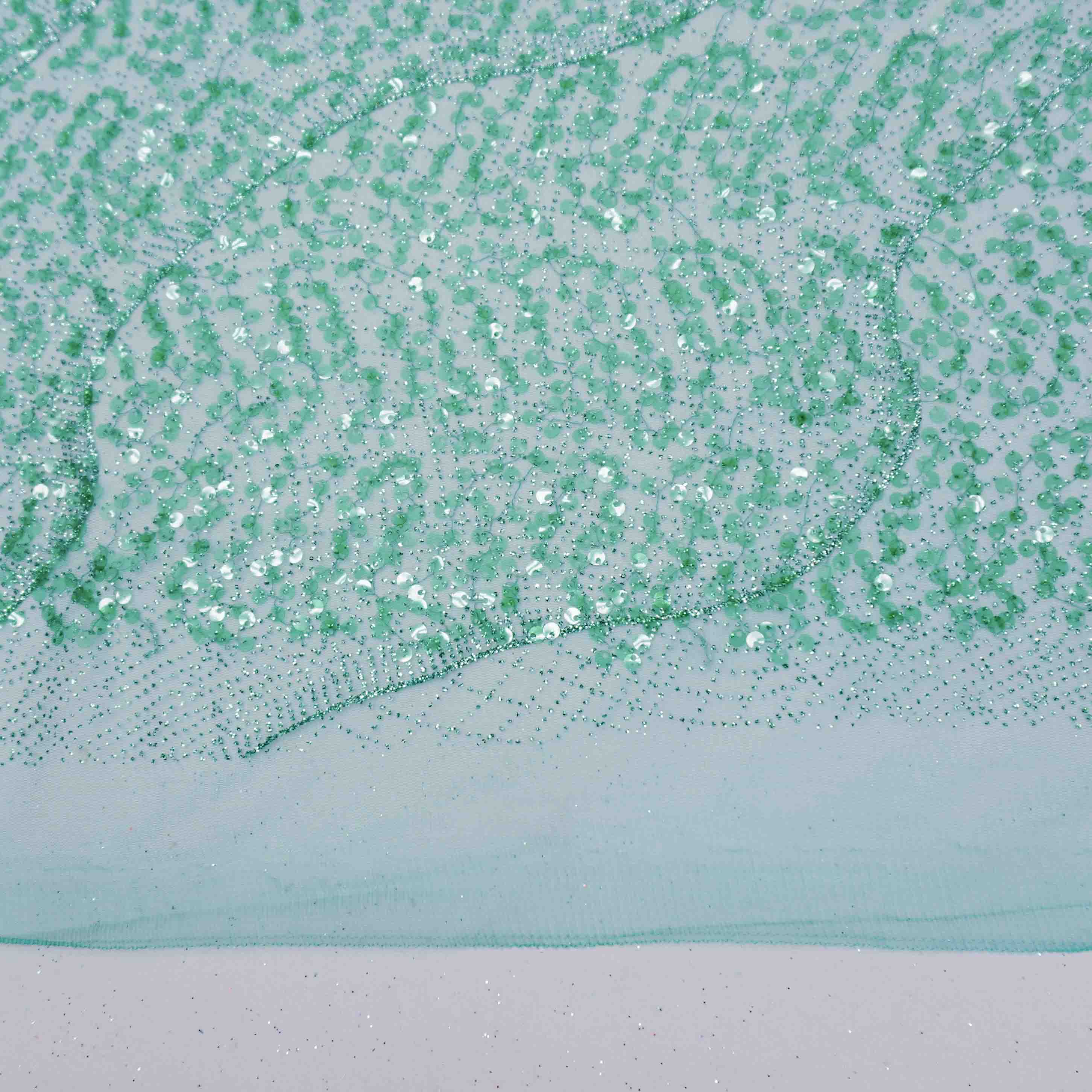 Tecido tule bordado paetê verde