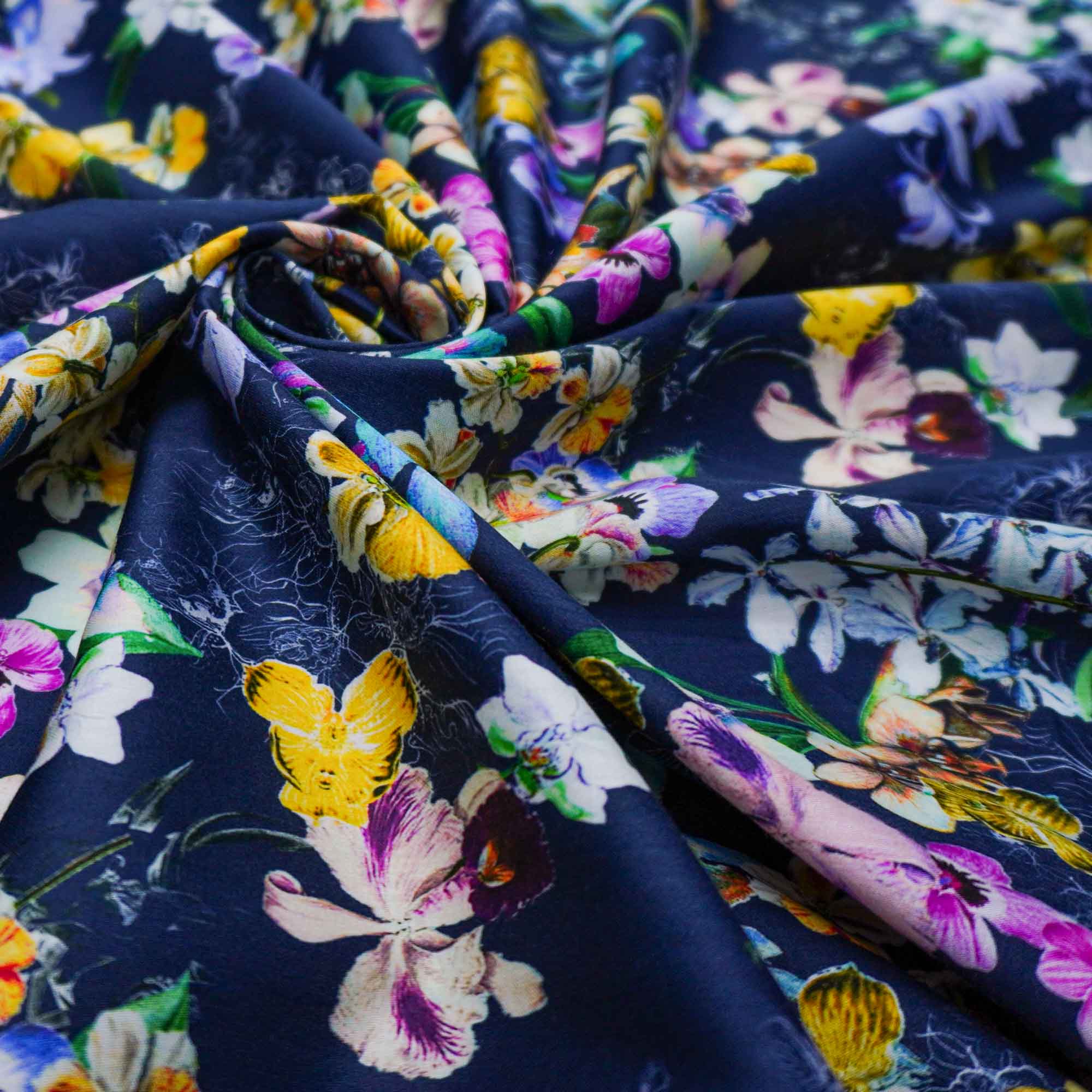 Tecido cambraia de algodão puro azul marinho estampado floral (tecido italiano legítimo)